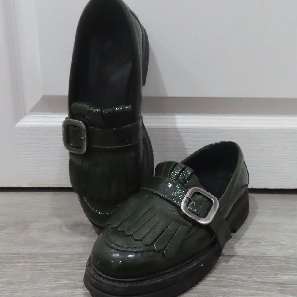 Women's 8 by Yoox Chunky Fringe Loafer